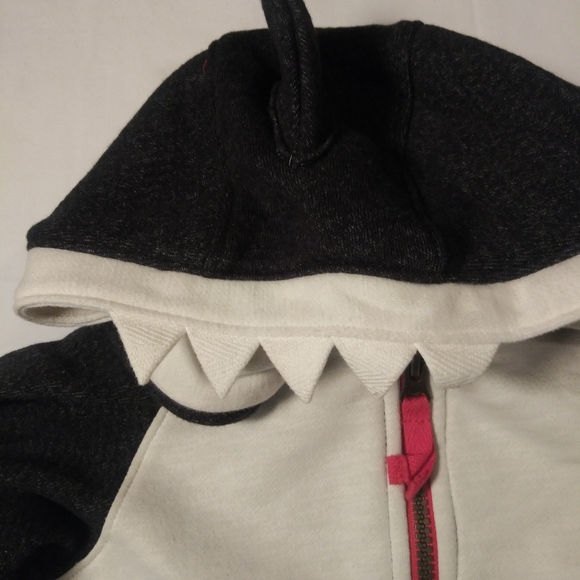 Oshkosh whale zip up hoody - Picture 2 of 5